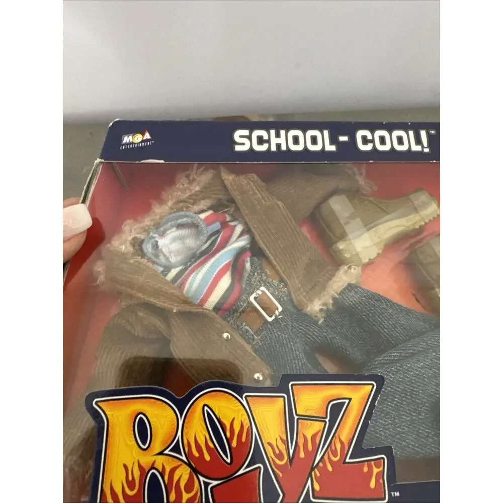 Bratz BOYZ KobyDoll Fashion Pack School Cool! Outfit New Sealed Package 2003 Vtg